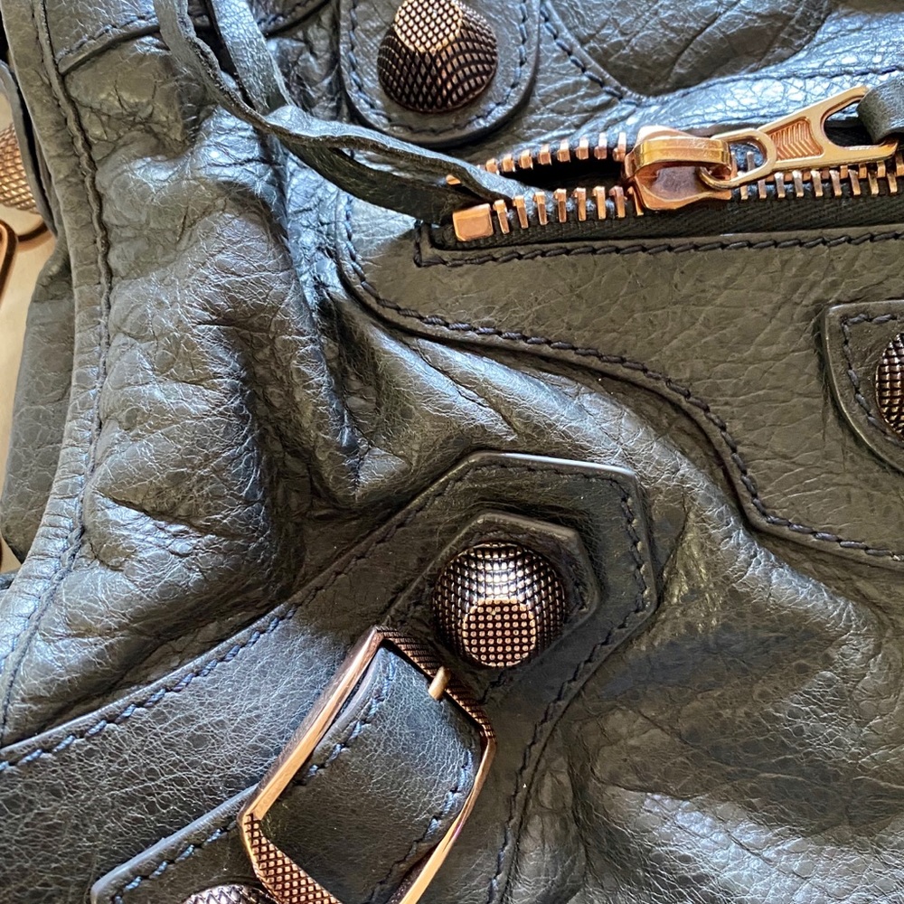 100% Auth Balenciaga City Giant in Anthracite - Picture 6 of 9